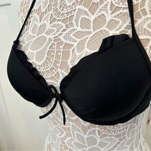 NWT, Victorias Secret bikini black ruffle top, 34 A